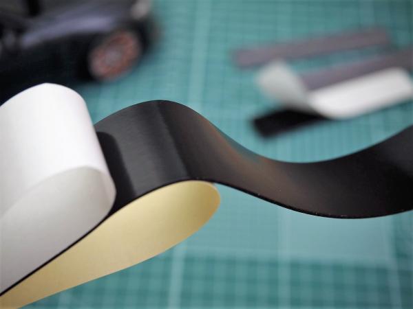 ねんちゃくテープ屋 日東電工 発泡ブチル 両面粘着テープ №541 295mm×210mm 3枚入